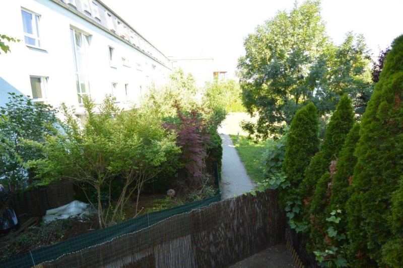 Ruhige und sonnige 2 Zimmerwohnung inkl. Loggia in Oberlaa!